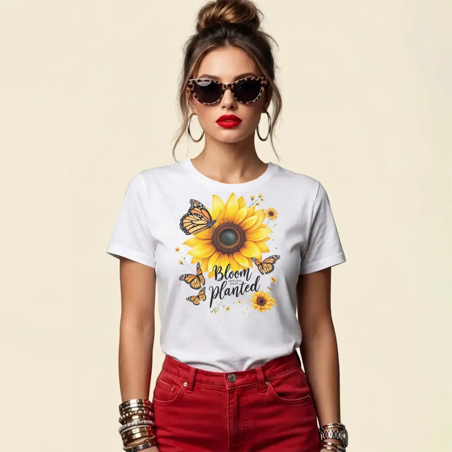 Bloom Planted Ay Çiçeği Desenli Kadın Tişört