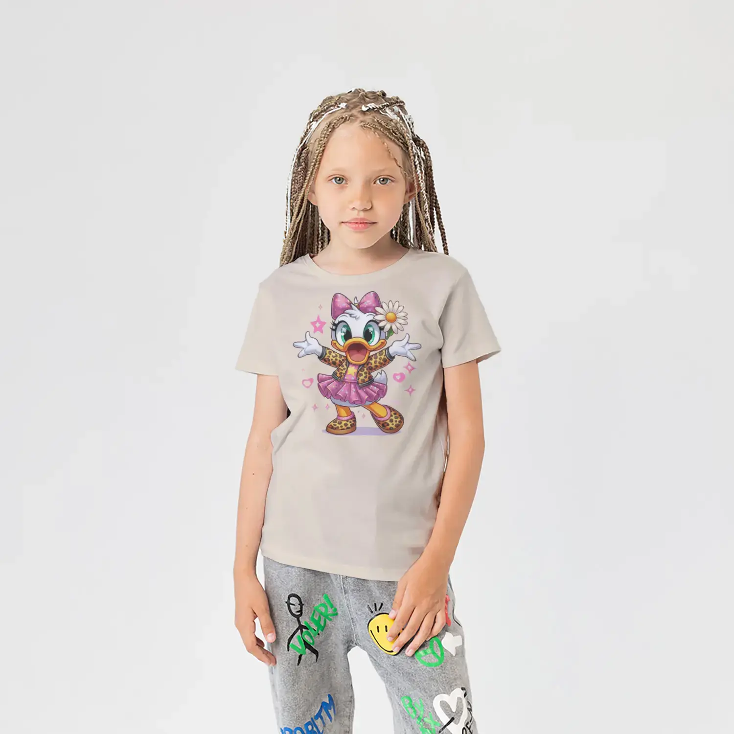 Çiçekli Şık Ördek Kız Figürlü Renkli Baskılı Kız Çocuk Tişörtü