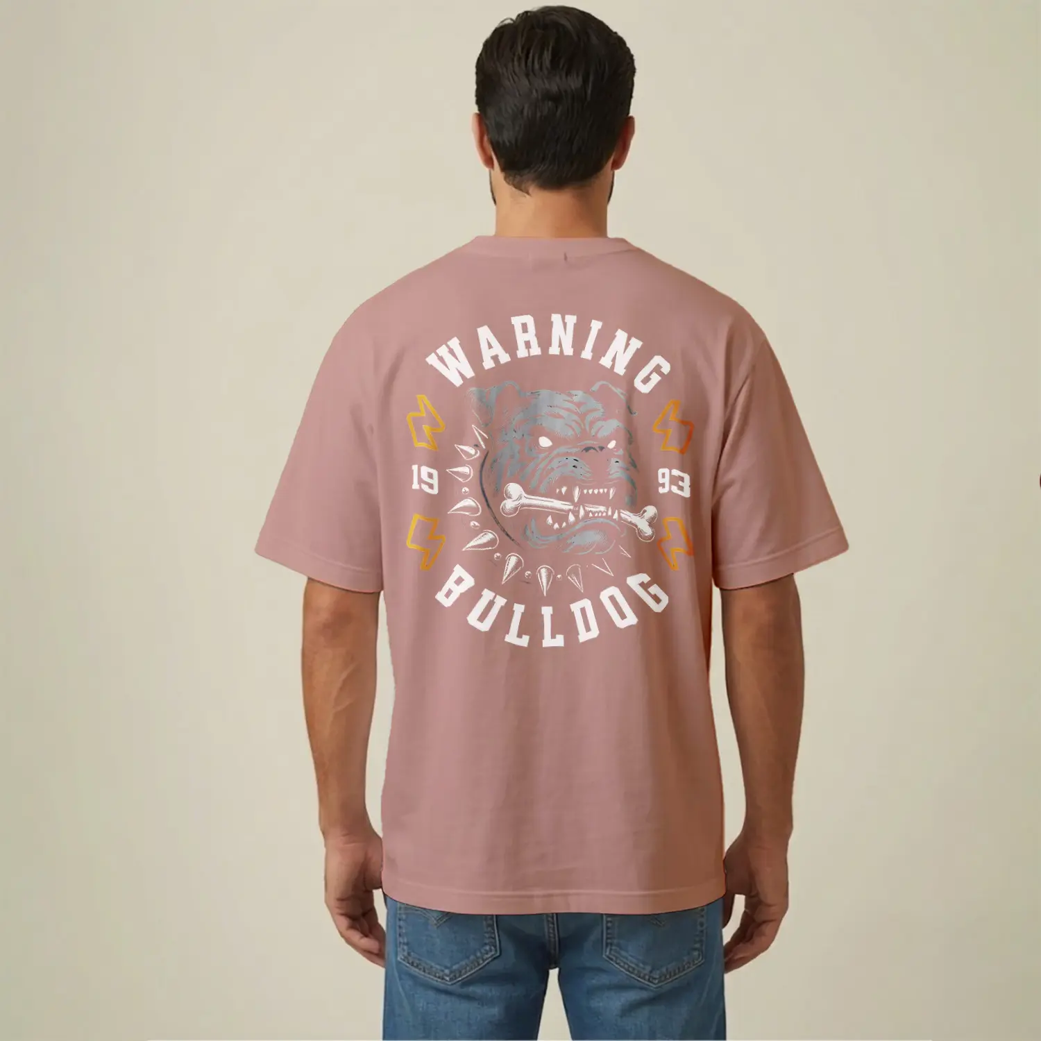 Dikenli Tasma ve Bulldog İllüstrasyon Baskılı Erkek Tişört
