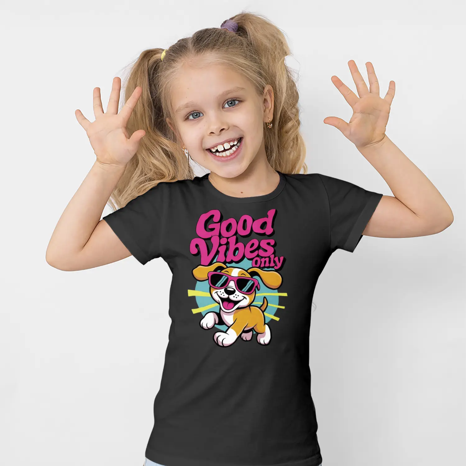 Güneş Gözlüklü Yavru Köpek Good Vibes Only Yazılı Baskılı Kız Çocuk Tişörtü