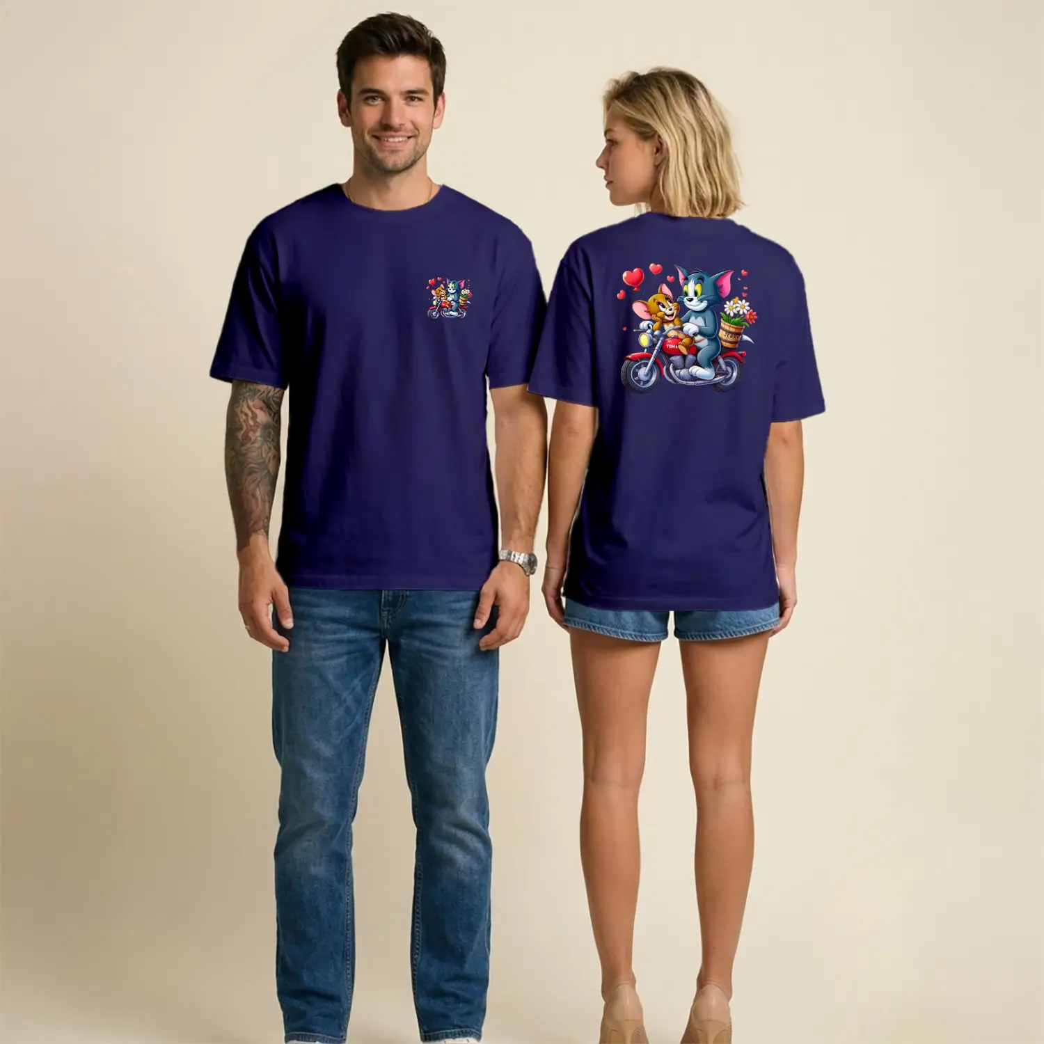 Kedi ve Fare Motosikletli Sevgi Temalı Ön Arka Baskılı Unisex Tişört