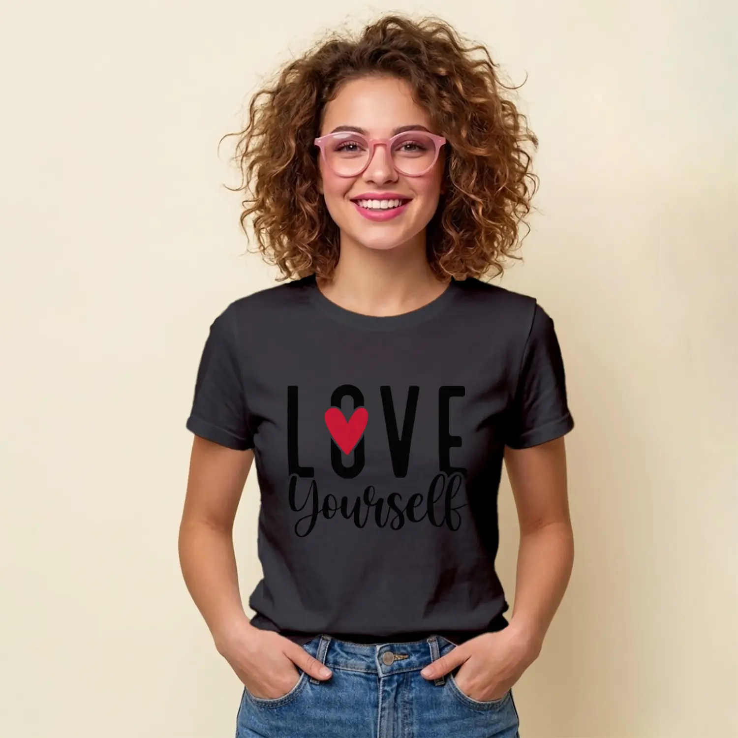 Kendini Sev Mesajlı Minimal Baskılı Kadın Tişört