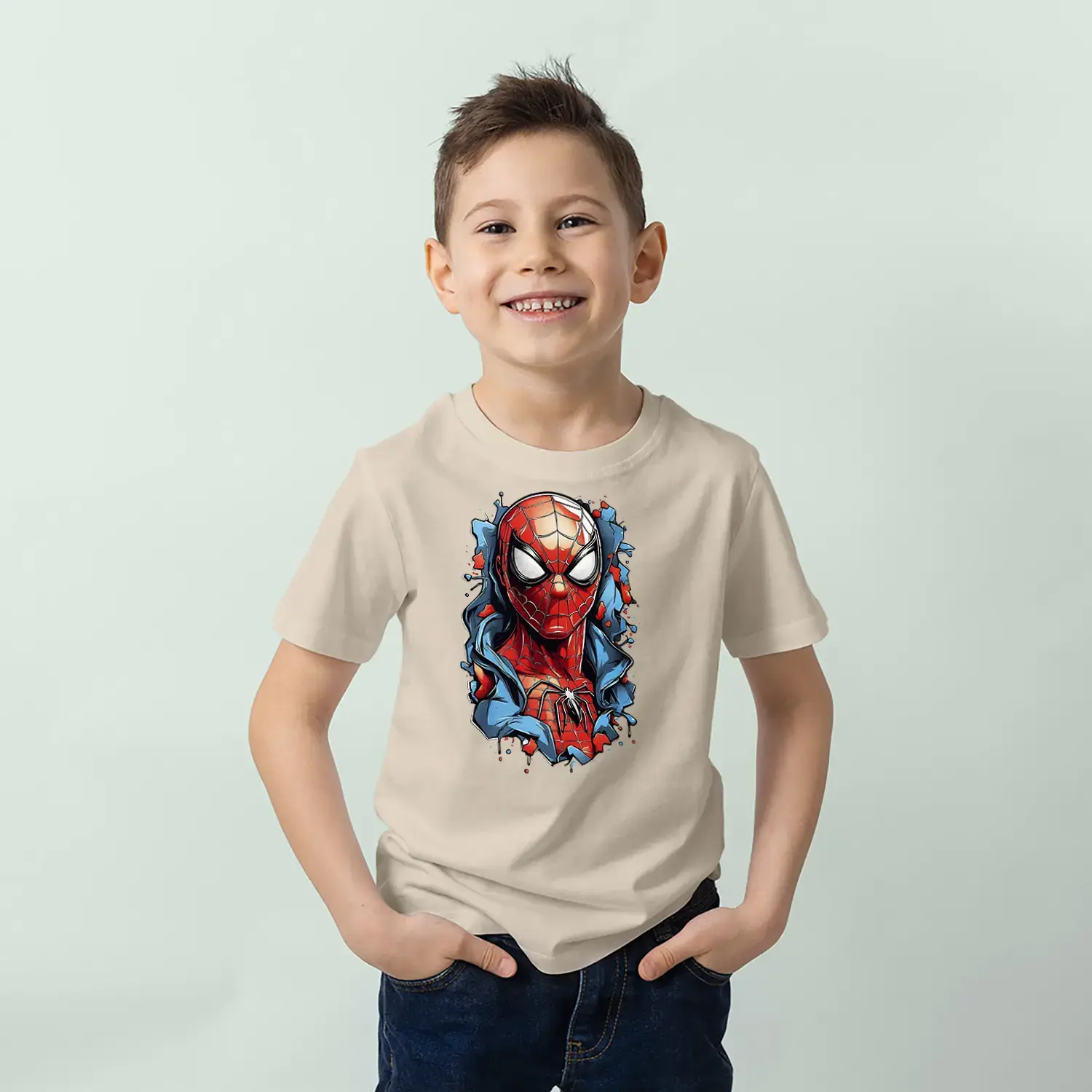 Maskeli Ağ Kahramanı Baskılı Erkek Çocuk Tişört