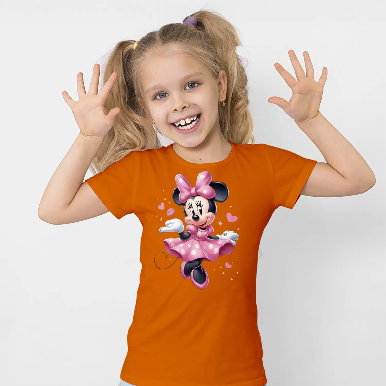 Pembe Elbiseli Fiyonklu Yuvarlak Kulaklı Fare Karikatür Figürlü Baskılı Kız Çocuk Tişörtü